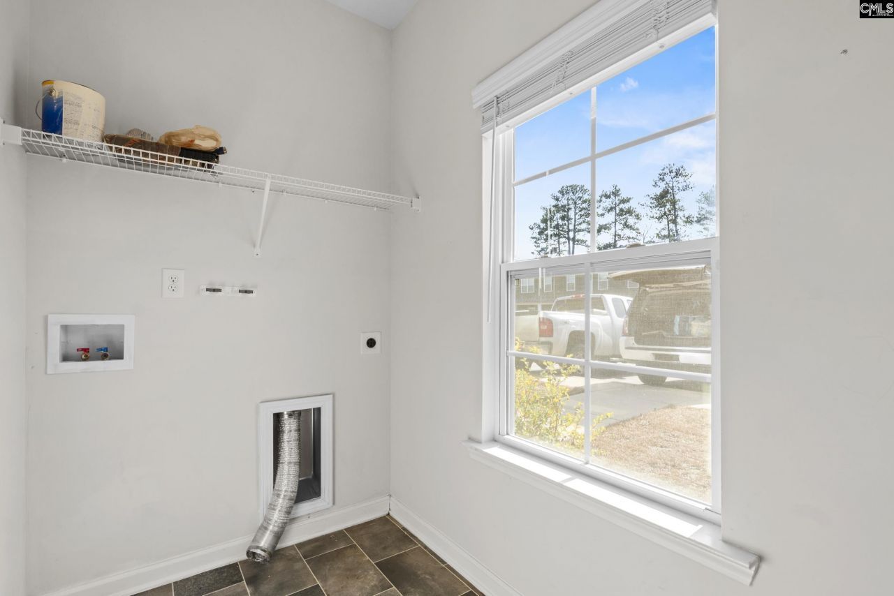 317 High Grove  Photo 12