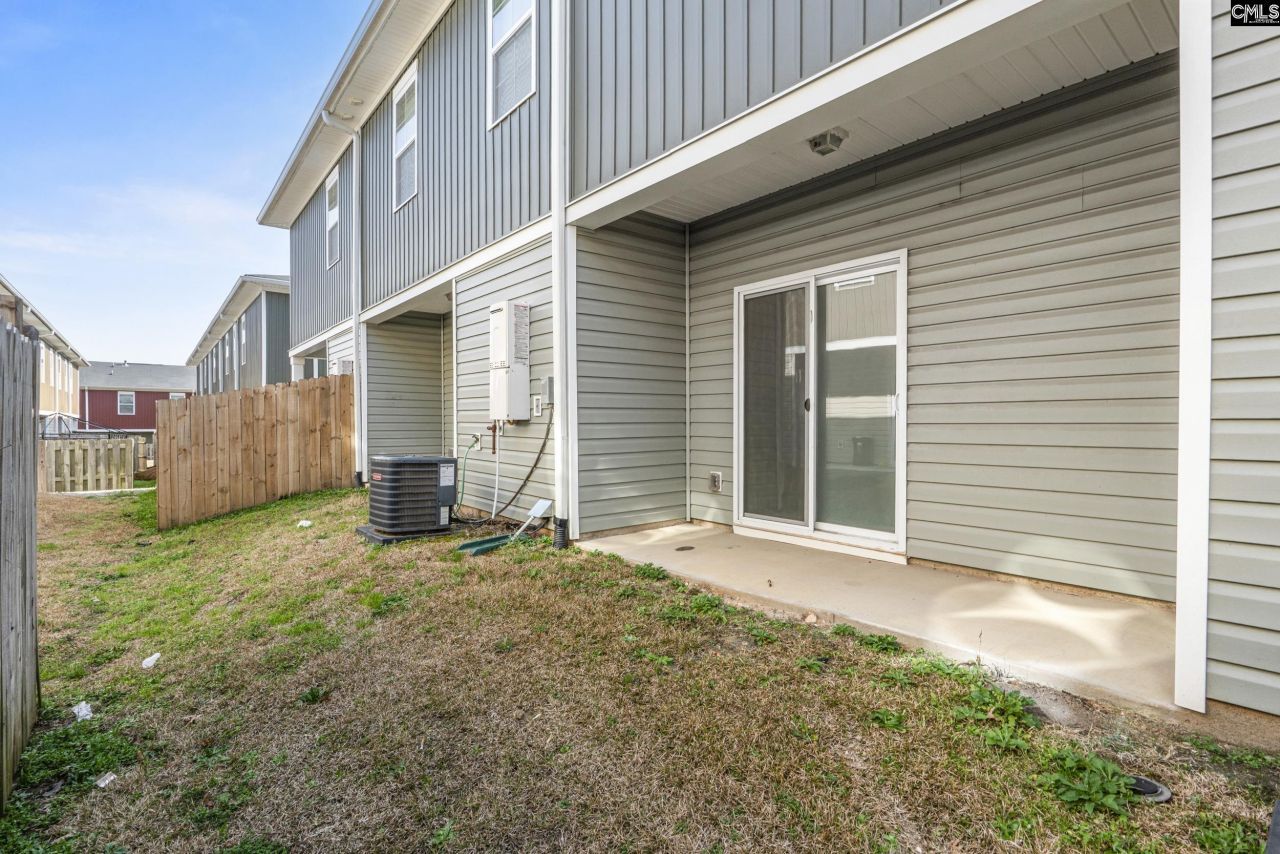 317 High Grove  Photo 23