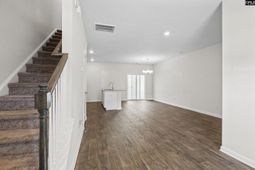 317 High Grove  photo 4