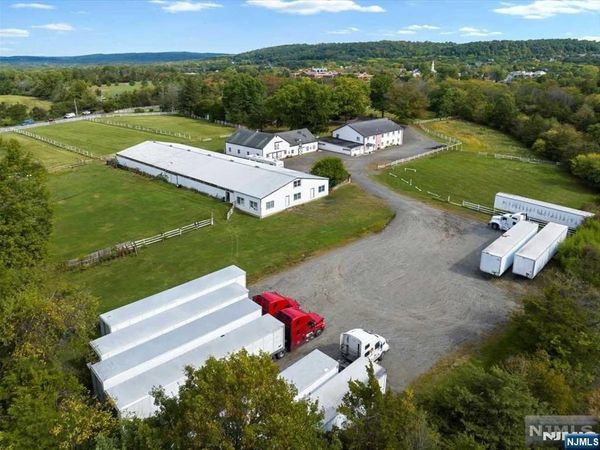 1850 Burnt Mills Road, BEDMINSTER, NJ 07921