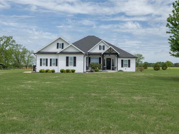15350 Blackburn Road, Prairie Grove, AR 72753