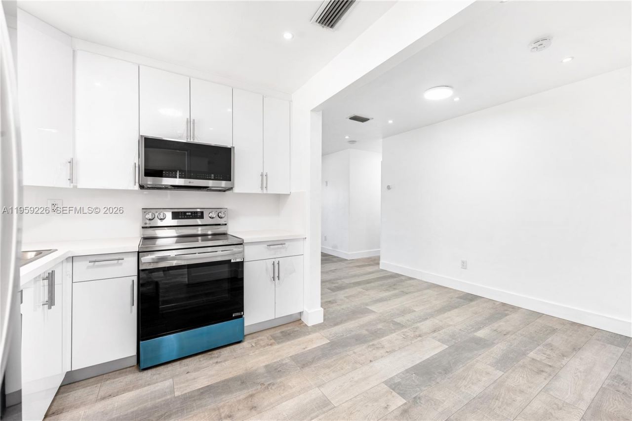 11970 SW 177th Ter , Miami, FL 33177 Photo