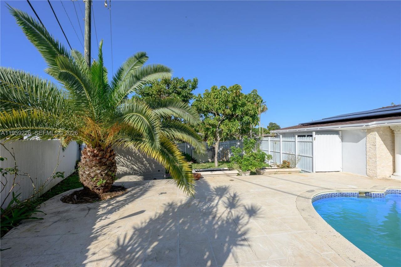 11970 SW 177th Ter , Miami, FL 33177 Photo