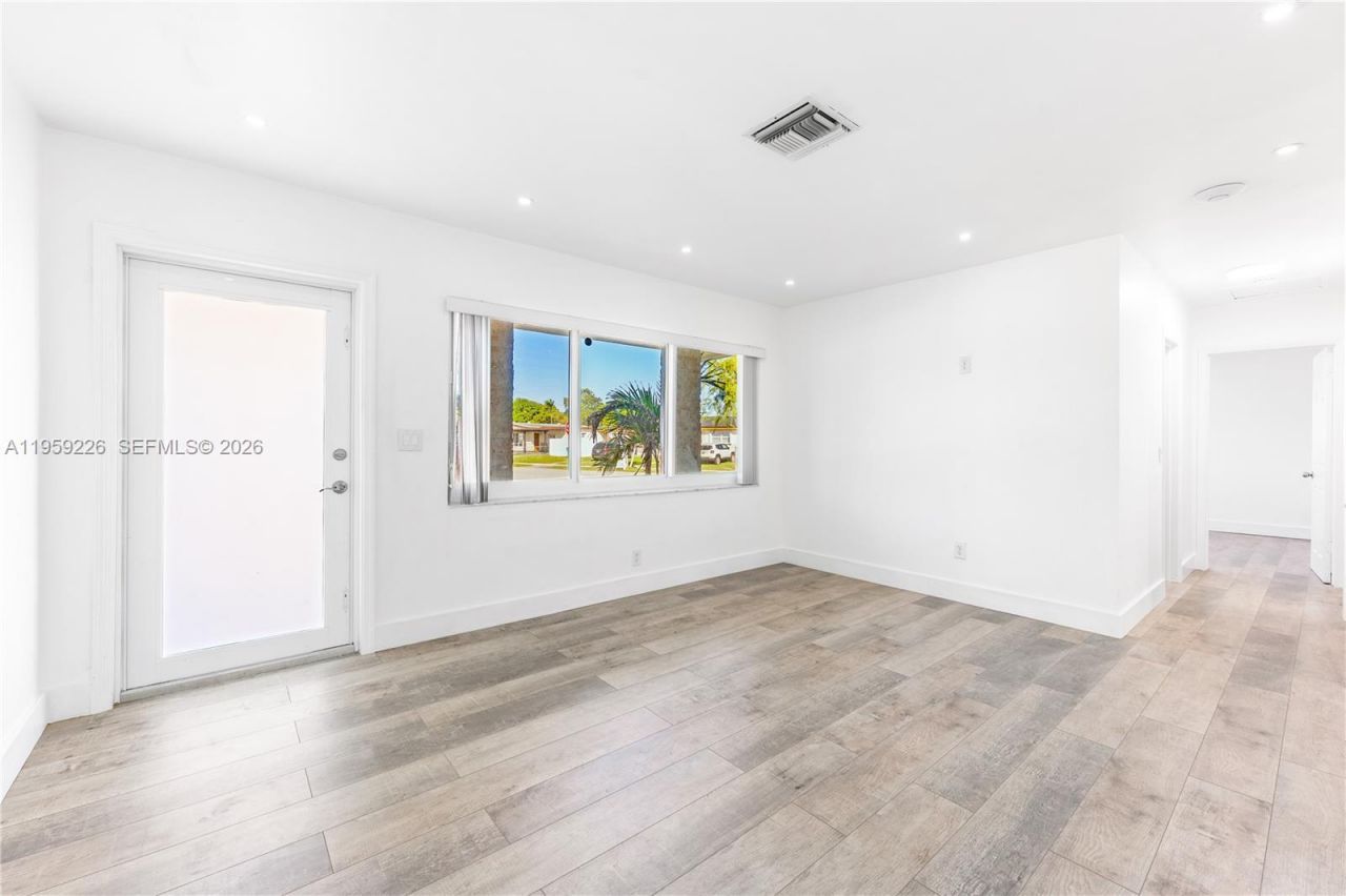 11970 SW 177th Ter , Miami, FL 33177 Photo