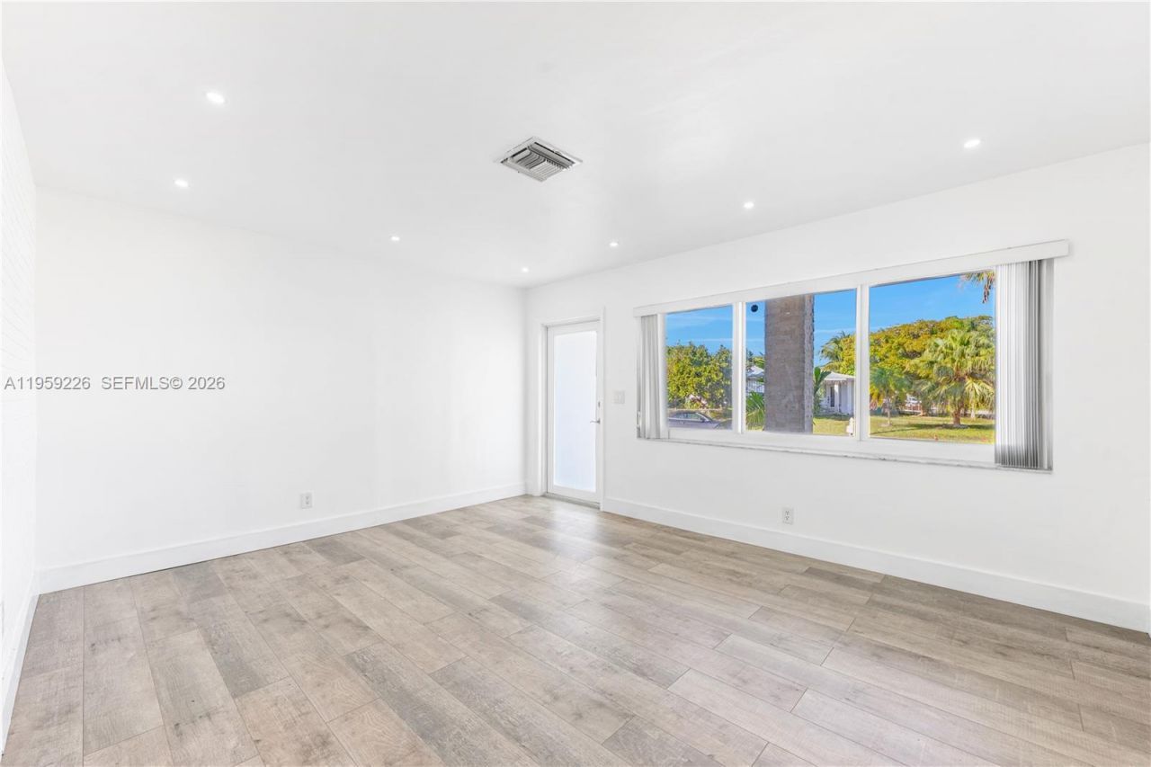 11970 SW 177th Ter , Miami, FL 33177 Photo