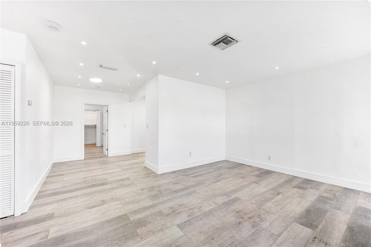 11970 SW 177th Ter , Miami, FL 33177 Photo