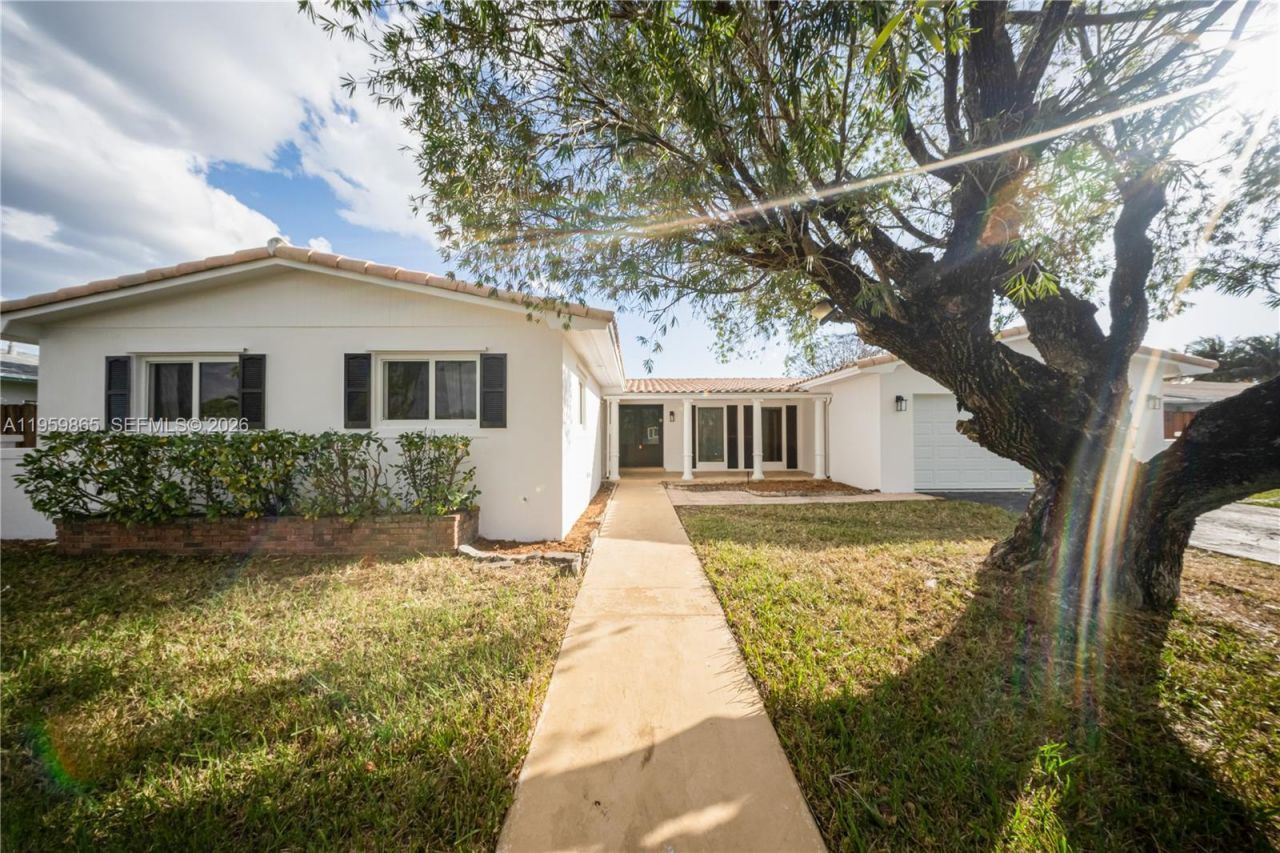 14530 SW 77th St, Miami, FL 33183 Photo