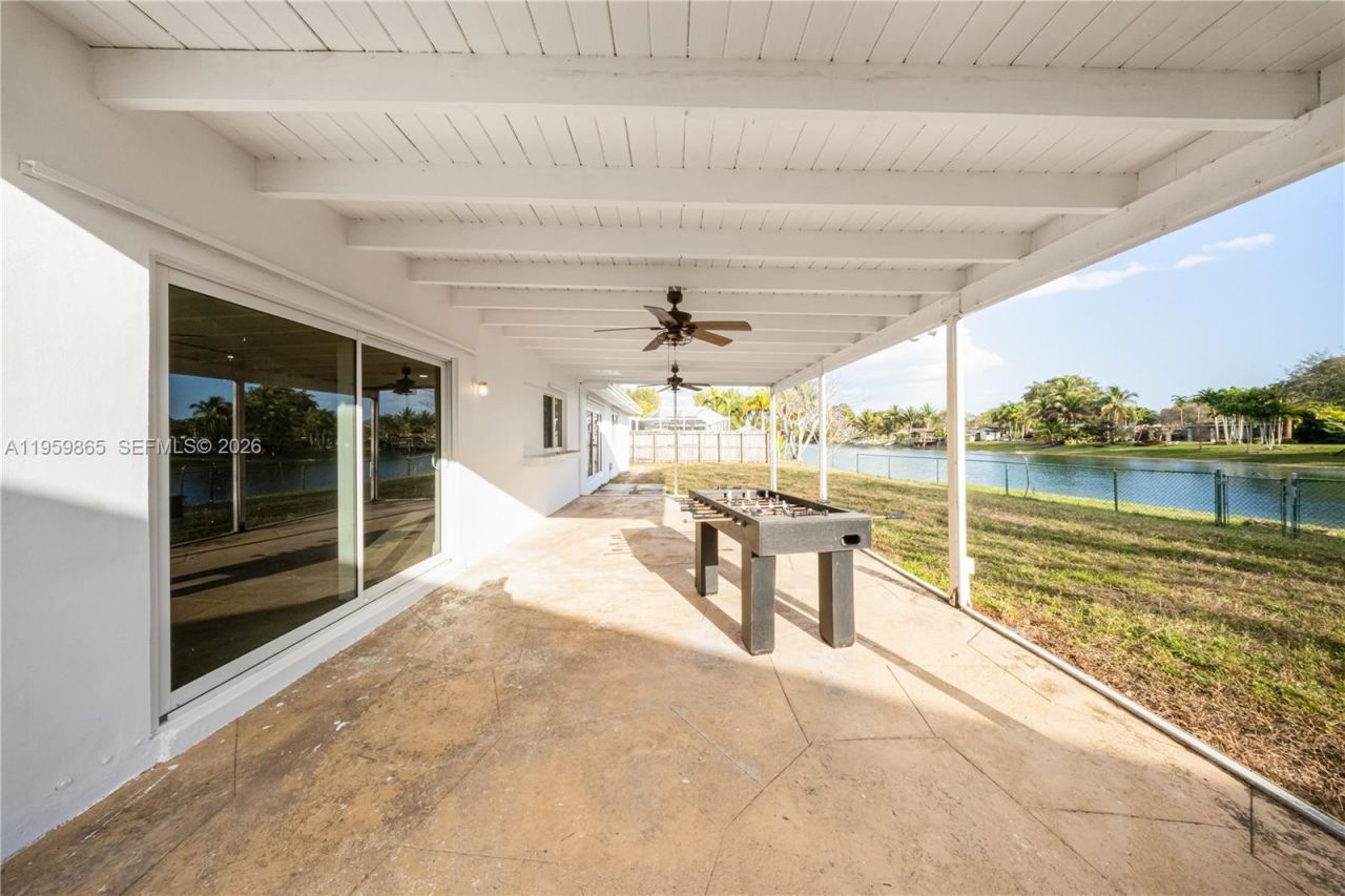 14530 SW 77th St, Miami, FL 33183 Photo