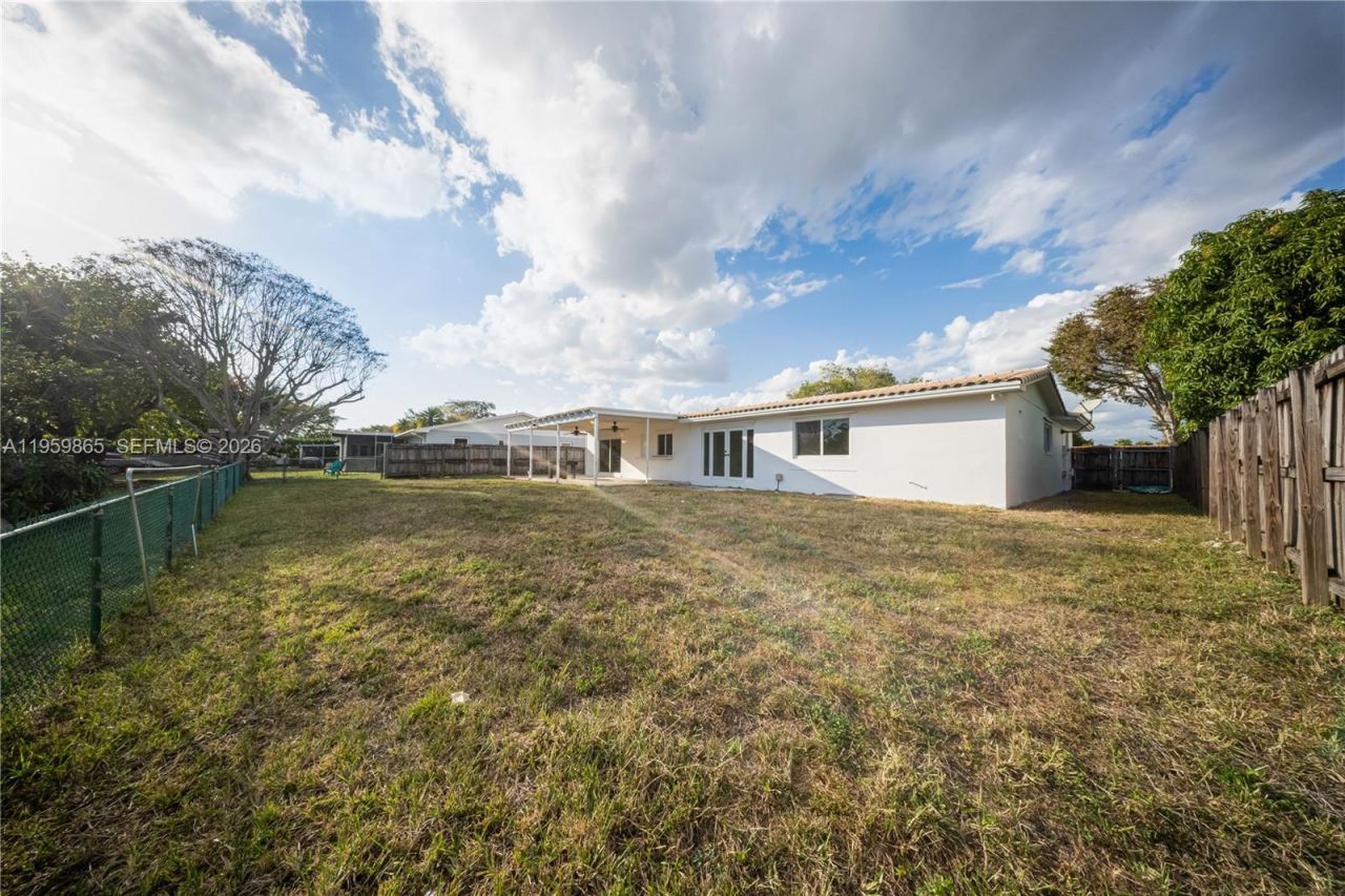 14530 SW 77th St, Miami, FL 33183 Photo