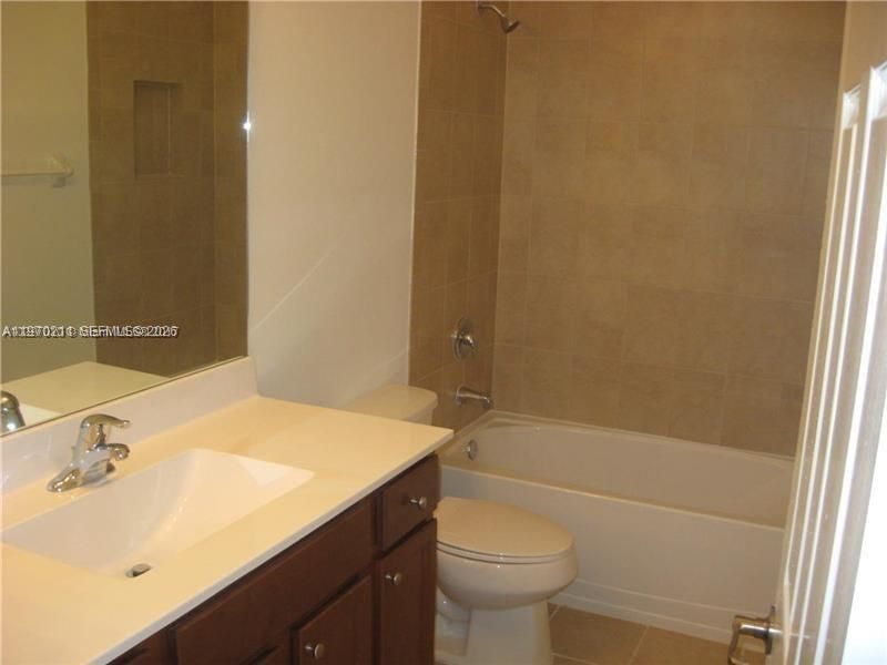 16585 SW 42nd Way, Unit 16585, Miami, FL 33185 Photo