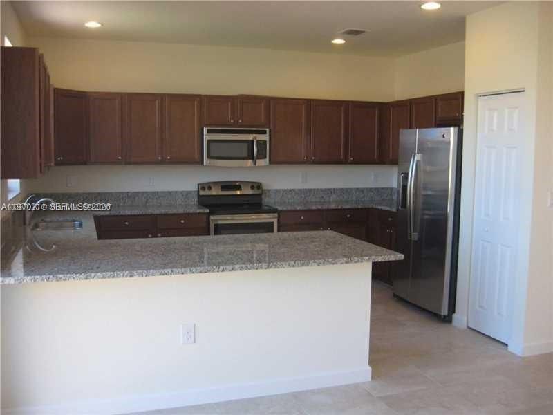 16585 SW 42nd Way, Unit 16585, Miami, FL 33185 Photo