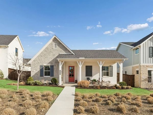 14344 Walsh Avenue, Fort Worth, TX 76008