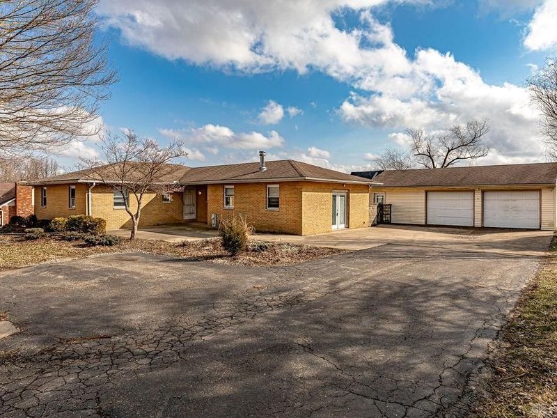 8179 Pleasant Valley Road, Camden, OH 45311 Photo 2