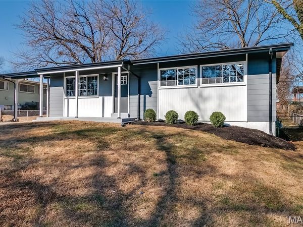 1705 Cargill Drive , Dellwood, MO 63136