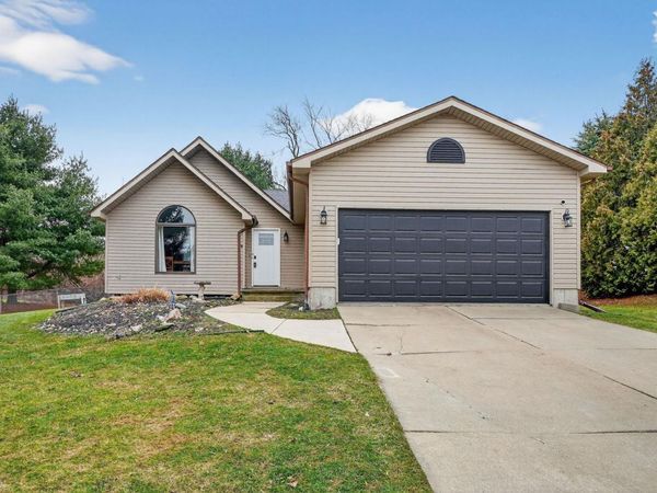 17166 Moonlite Drive, South Bend, IN 46614