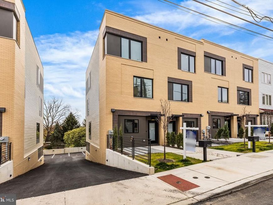 265 Delmar Street, Unit B, Philadelphia, PA 19128 Main Photo