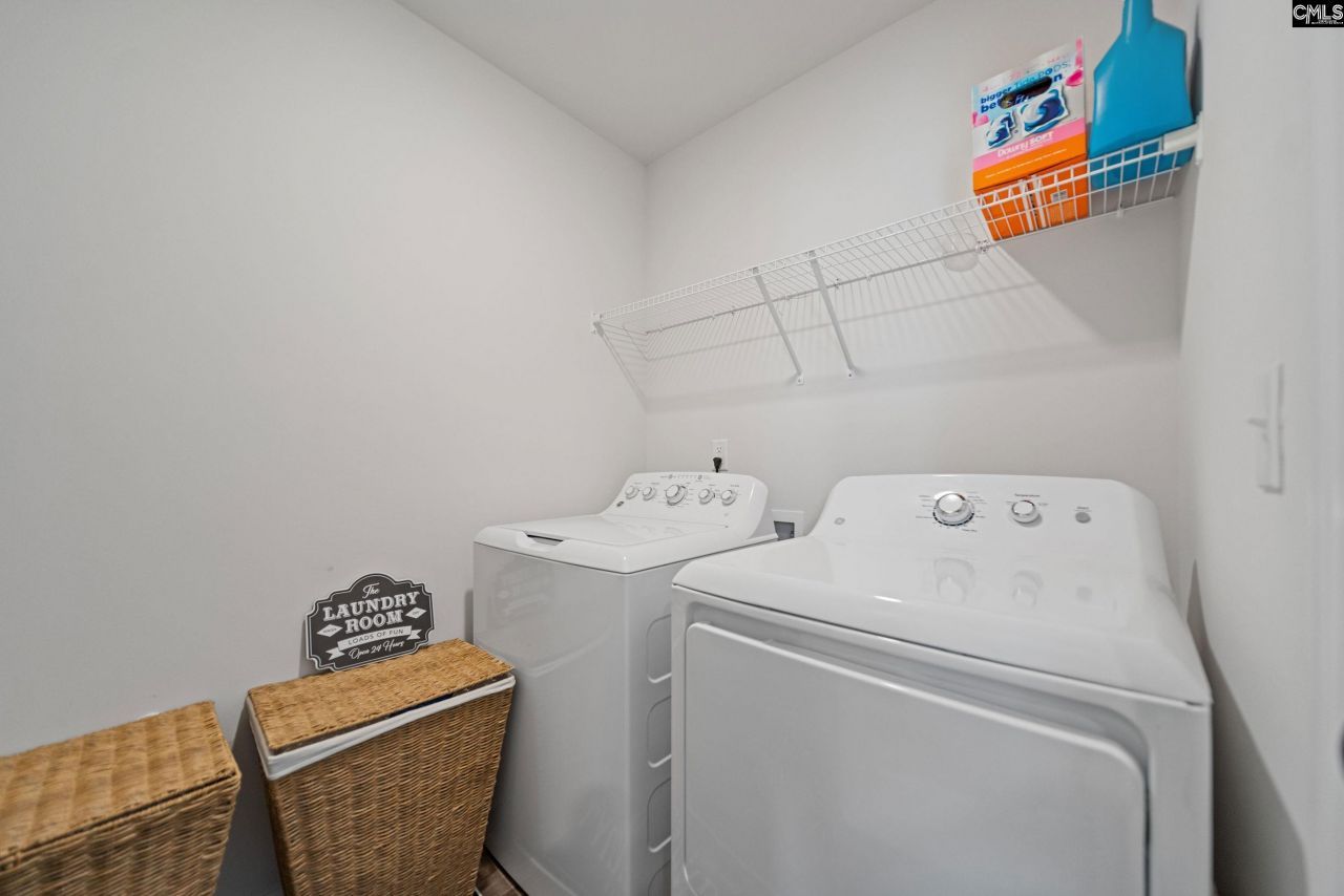 315 Savannah Wood Road  Photo 18