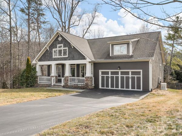17 Moser Sedge Court, Biltmore Lake, NC 28715