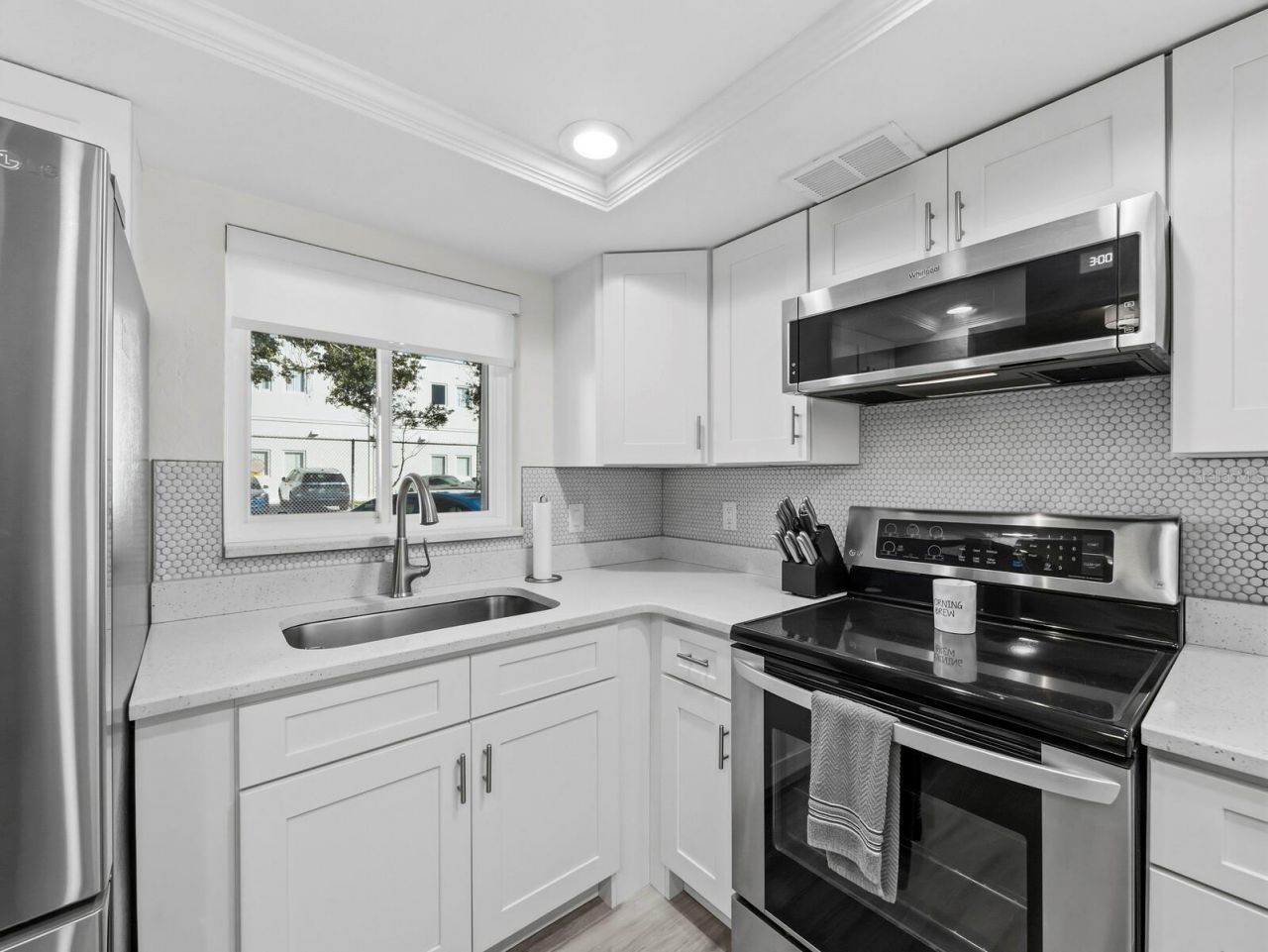 3751 S School Avenue, Unit 11, Sarasota, FL 34239 Photo