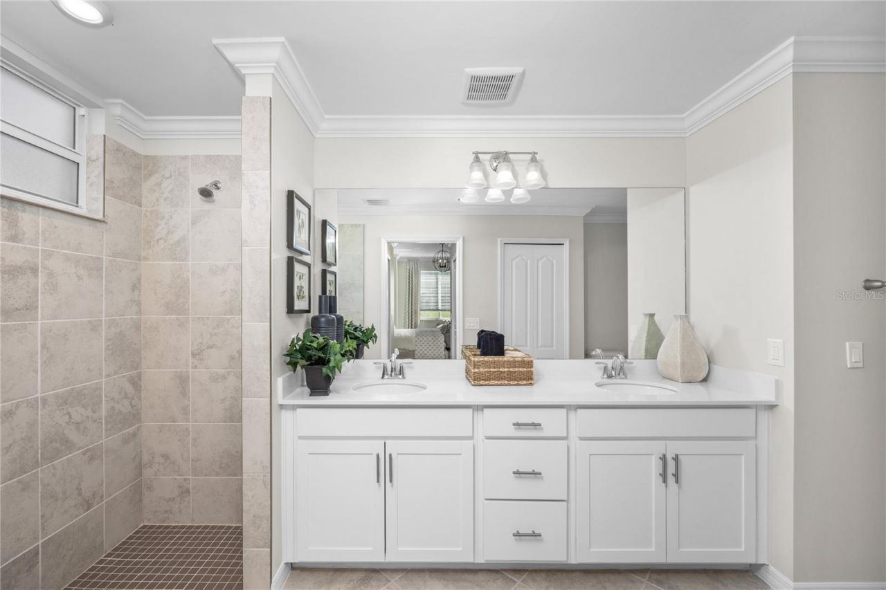 19007 Scallop Loop, Unit 108, Lakewood Ranch, FL 34202 Photo