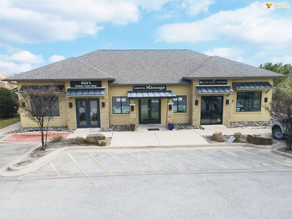 427 Ranch Road 620 S, Lakeway, TX 78734