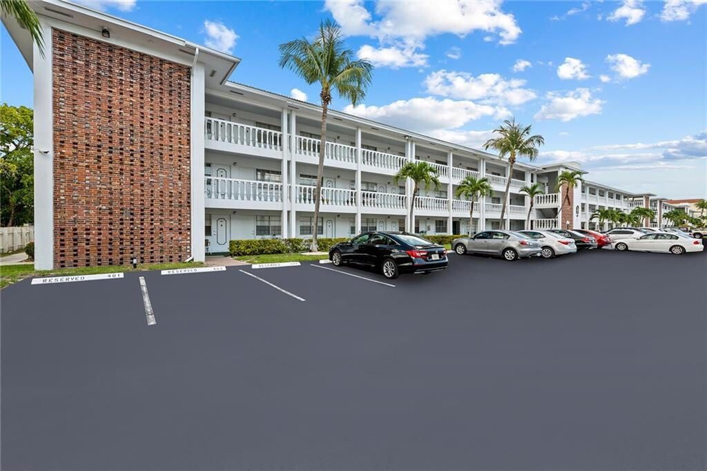 5201 NE 24th Terrace, Unit A201, Fort Lauderdale, FL 33308 Photo