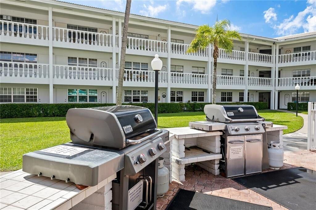 5201 NE 24th Terrace, Unit A201, Fort Lauderdale, FL 33308 Photo