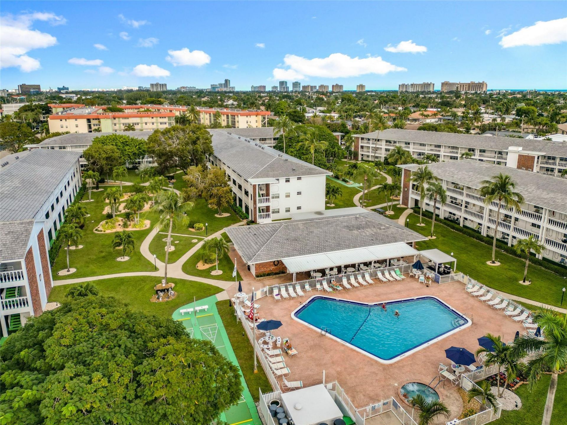 5201 NE 24th Terrace, Unit A201, Fort Lauderdale, FL 33308 Photo