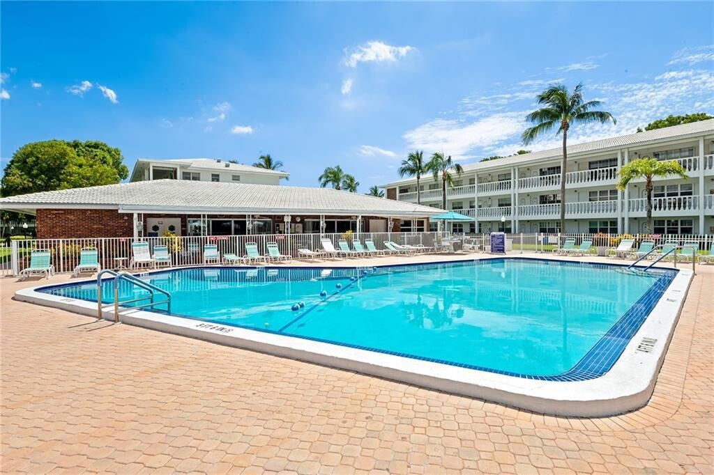 5201 NE 24th Terrace, Unit A201, Fort Lauderdale, FL 33308 Photo