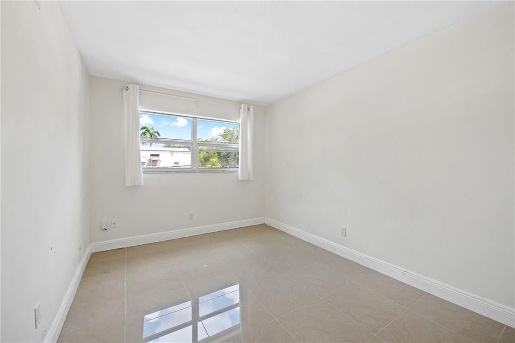 5201 NE 24th Terrace, Unit A201, Fort Lauderdale, FL 33308 Photo