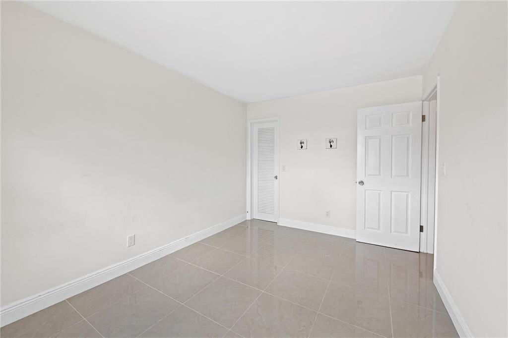 5201 NE 24th Terrace, Unit A201, Fort Lauderdale, FL 33308 Photo