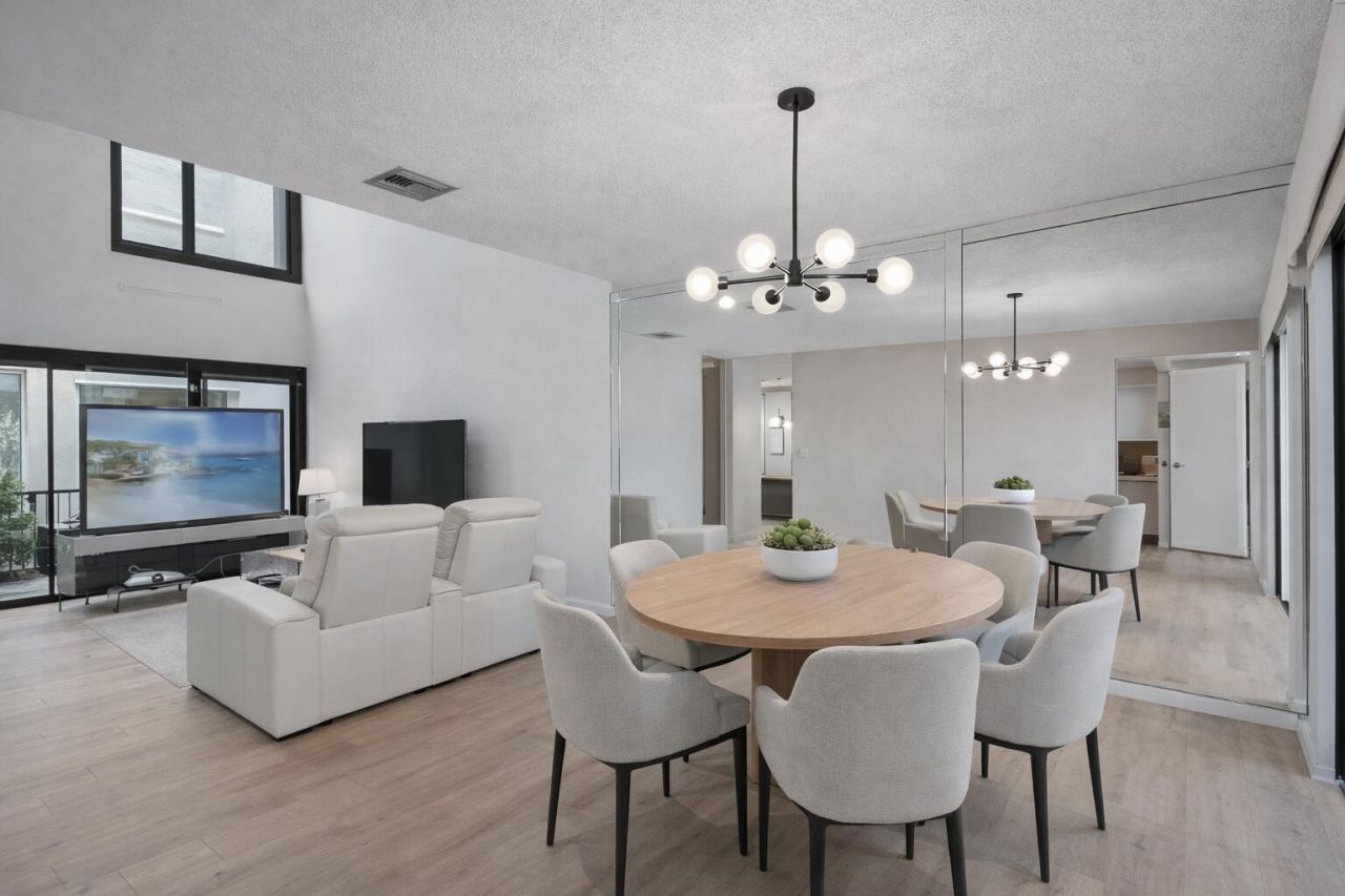 6535 Parkview Drive, Unit B, Boca Raton, FL 33433 Photo