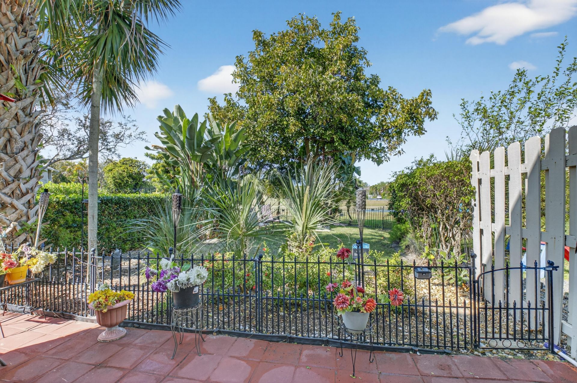 6535 Parkview Drive, Unit B, Boca Raton, FL 33433 Photo