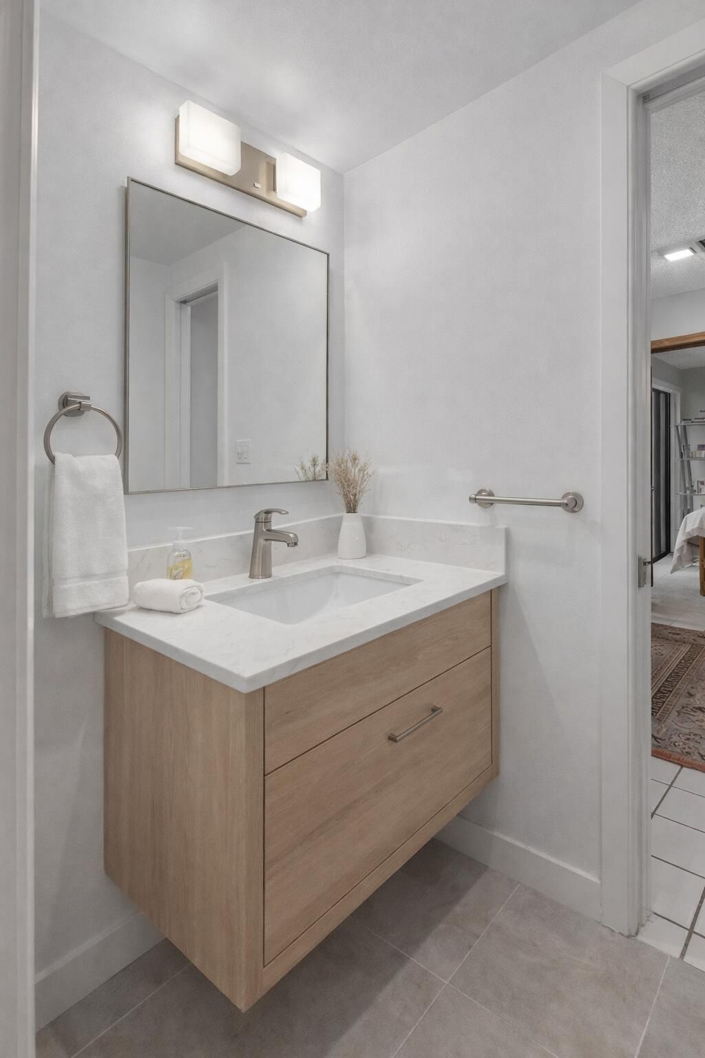 6535 Parkview Drive, Unit B, Boca Raton, FL 33433 Photo