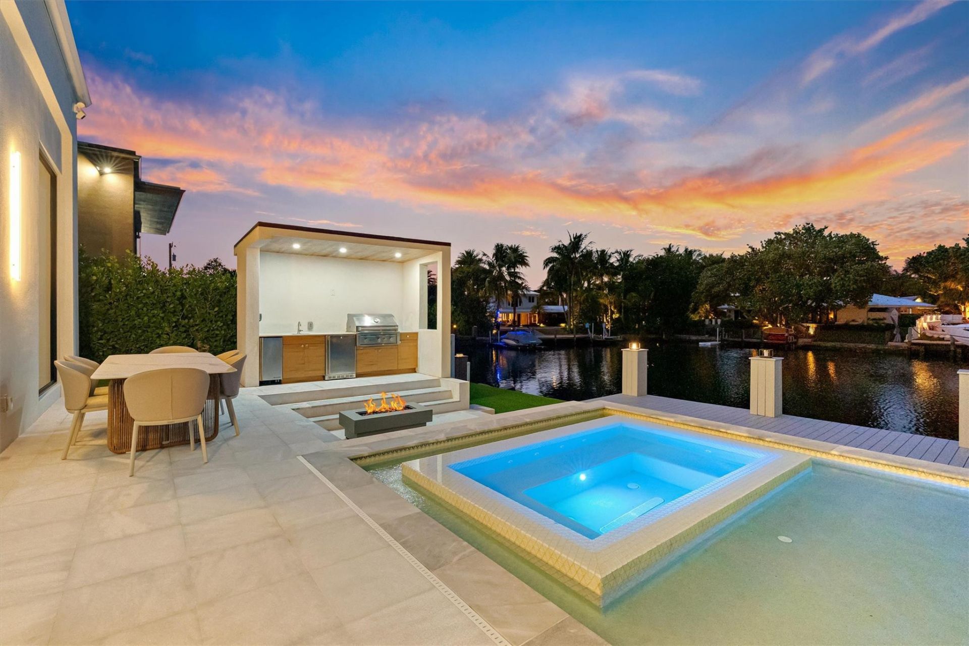 2221 NE 19th Street, Fort Lauderdale, FL 33305 Photo