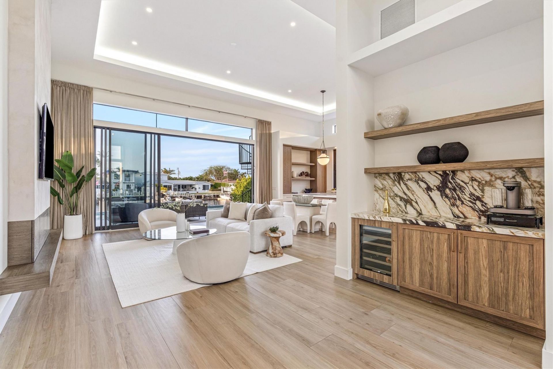 2221 NE 19th Street, Fort Lauderdale, FL 33305 Photo