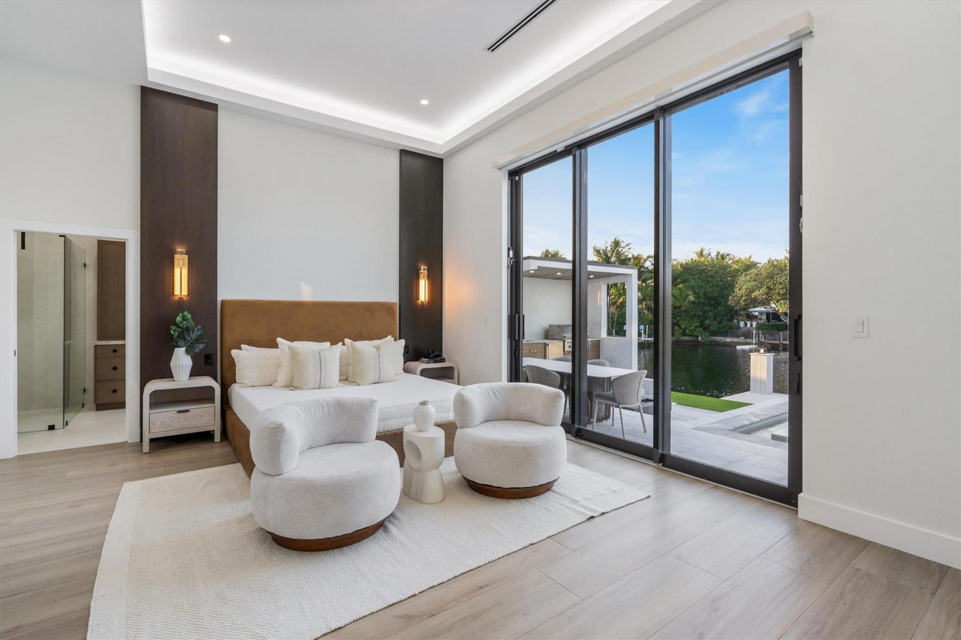 2221 NE 19th Street, Fort Lauderdale, FL 33305 Photo