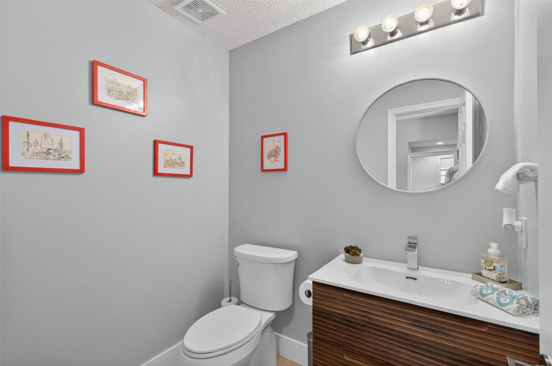 4042 Pinewood Lane, Weston, FL 33331 Photo