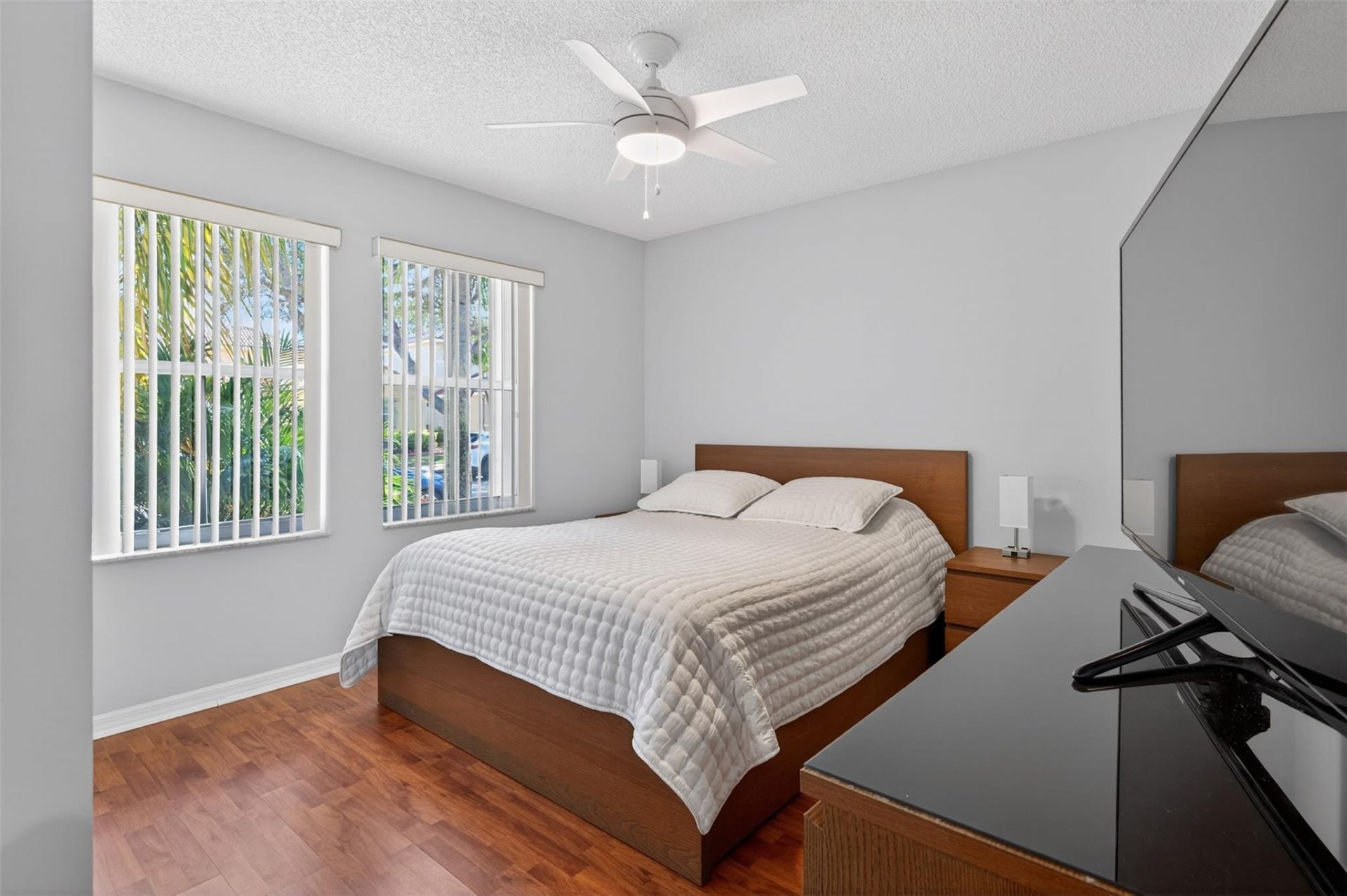 4042 Pinewood Lane, Weston, FL 33331 Photo