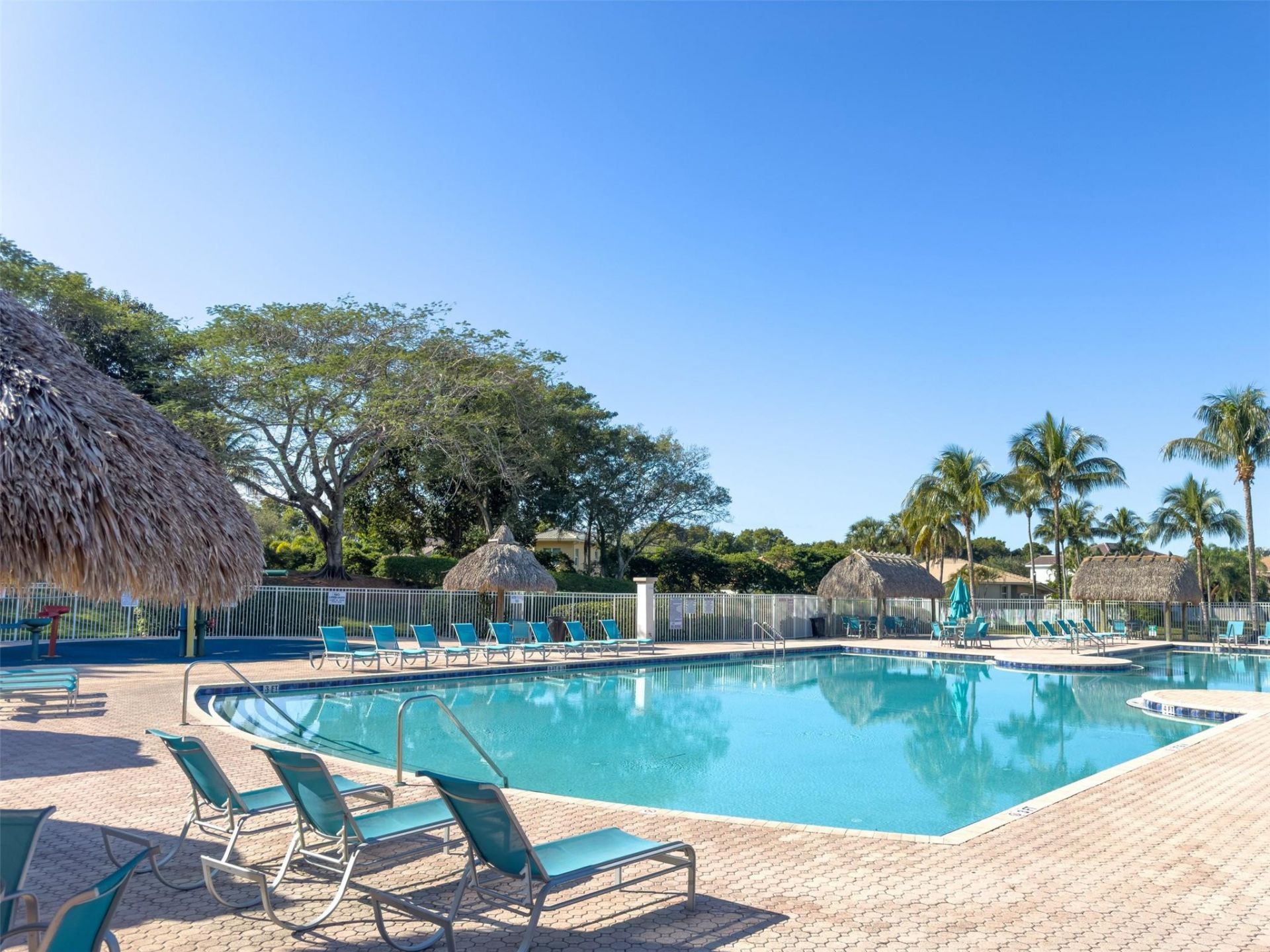 4042 Pinewood Lane, Weston, FL 33331 Photo