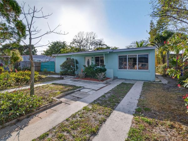 1802 Lauderdale Manor Dr, Fort Lauderdale, FL 33311