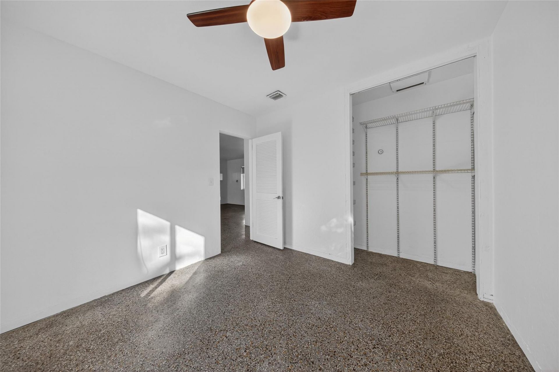 1802 Lauderdale Manor Drive, Fort Lauderdale, FL 33311 Photo