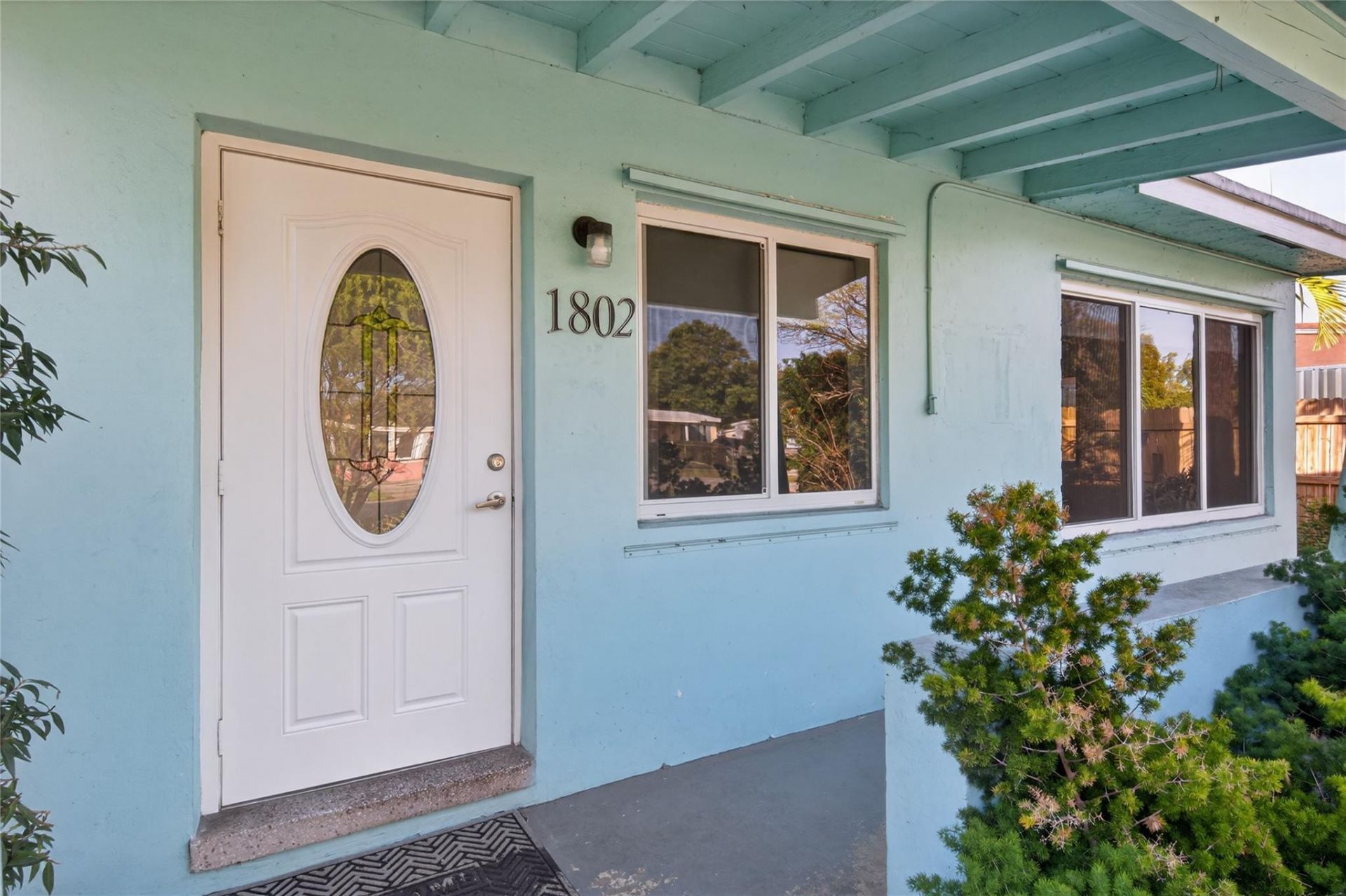 1802 Lauderdale Manor Drive, Fort Lauderdale, FL 33311 Photo