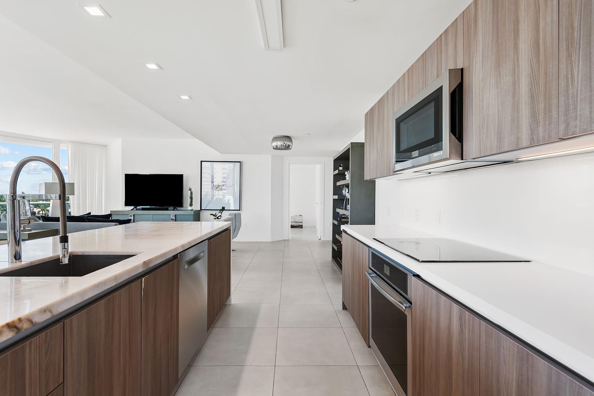 401 N Birch Road, Unit 700, Fort Lauderdale, FL 33304 Photo