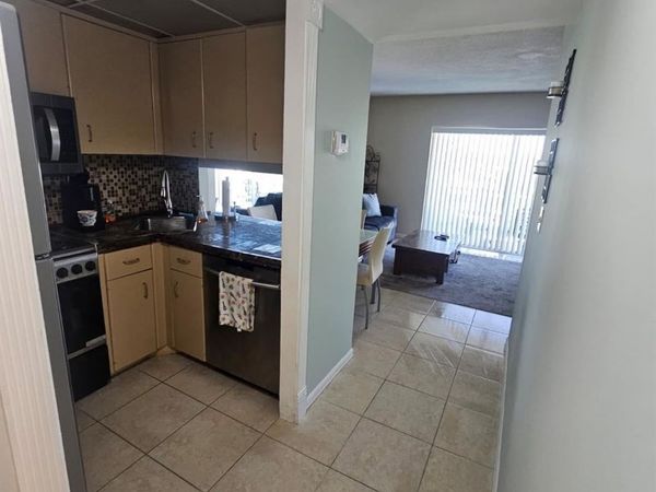 2900 NE 30, Unit E4, Fort Lauderdale, FL 33306