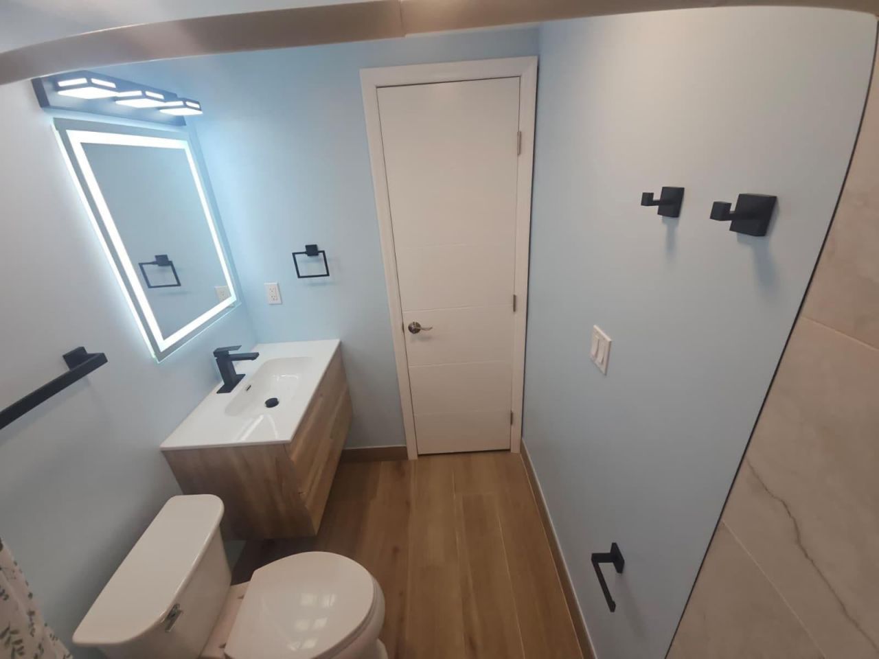 2900 NE 30, Unit E4, Fort Lauderdale, FL 33306 Photo