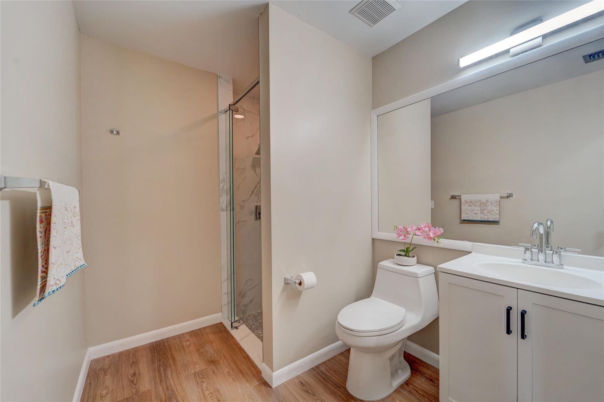 7004 Golf Pointe Circle, Tamarac, FL 33321 Photo