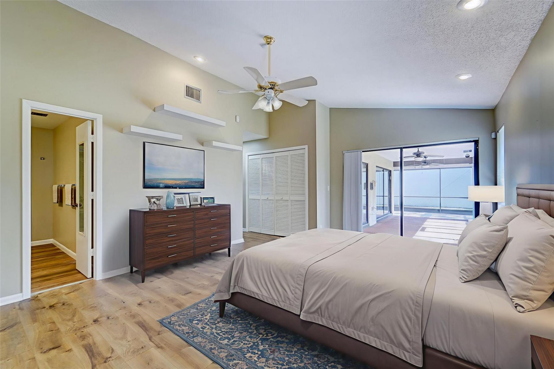 7004 Golf Pointe Circle, Tamarac, FL 33321 Photo