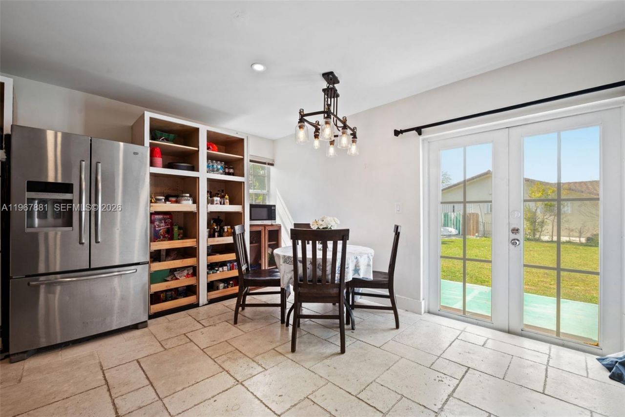 296 Navajo St, Miami Springs, FL 33166 Photo