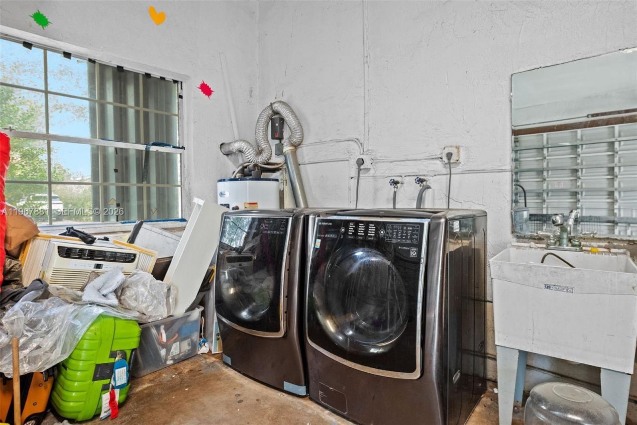 296 Navajo St, Miami Springs, FL 33166 Photo